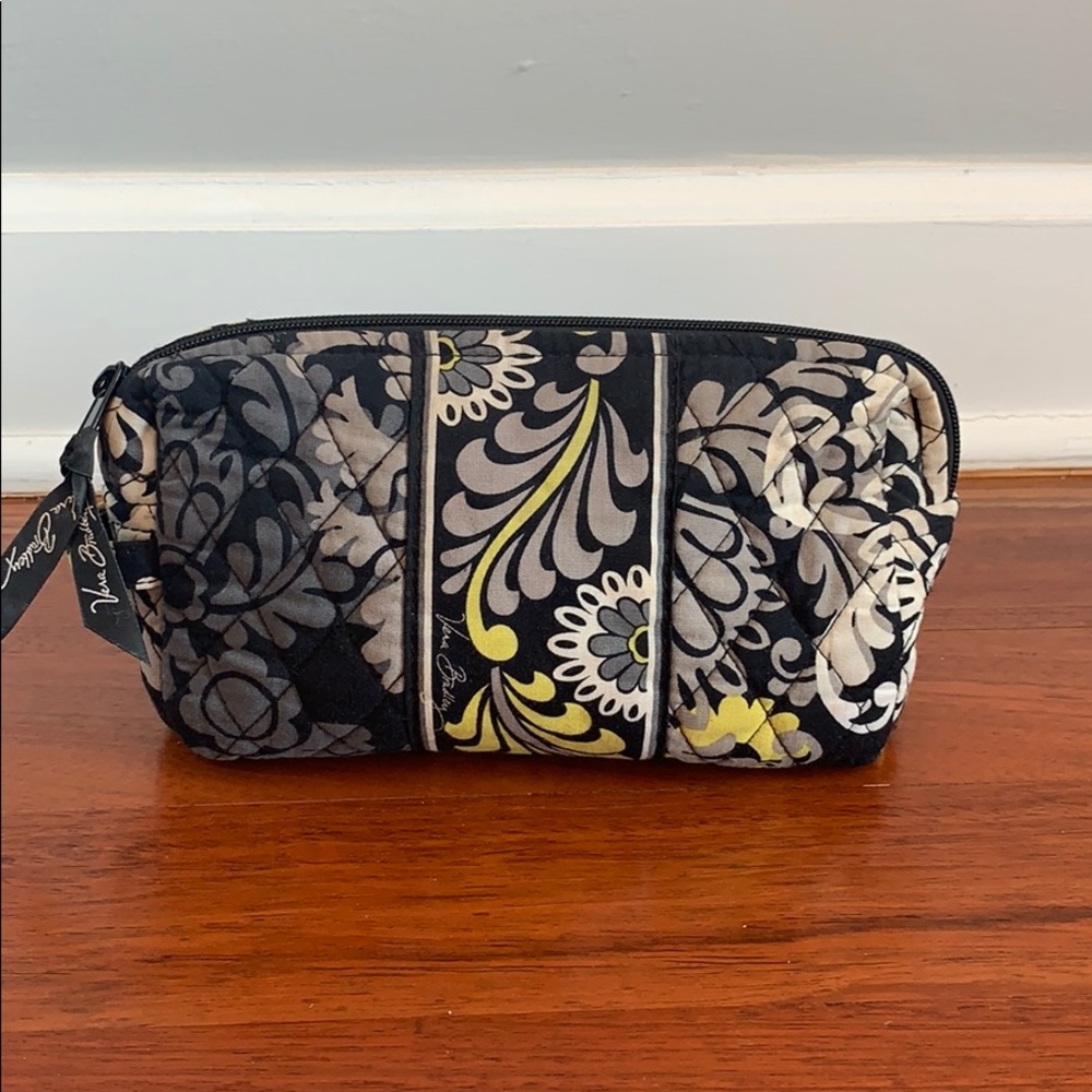 Vera Bradley Medium Make Up Case